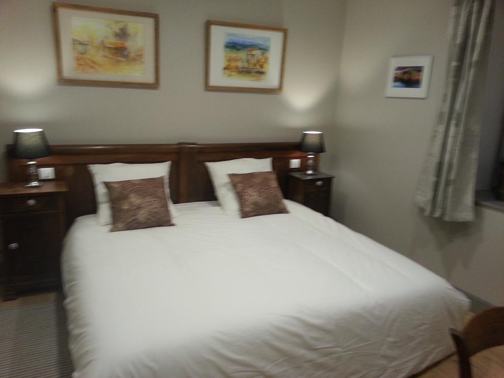 Relais St Jacques - Roanne Bed & Breakfast Saint-Haon-le-Châtel Rom bilde