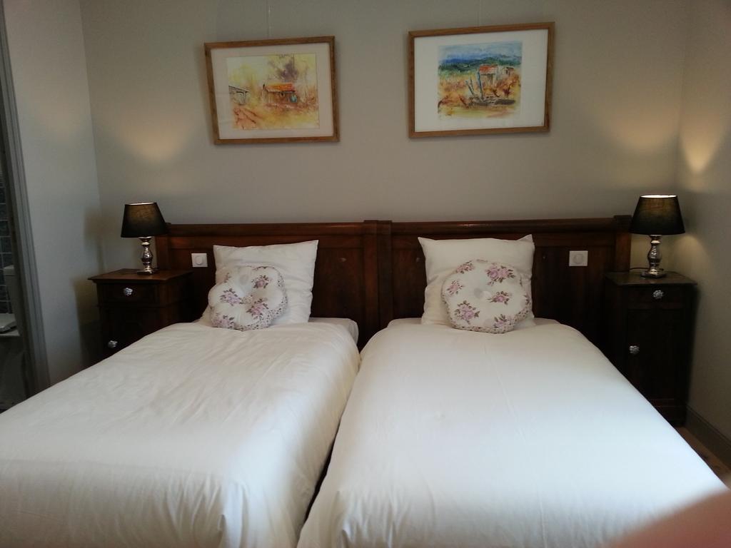Relais St Jacques - Roanne Bed & Breakfast Saint-Haon-le-Châtel Rom bilde